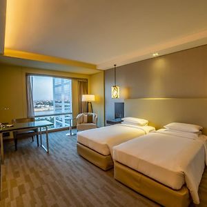 Twin Room Club Access